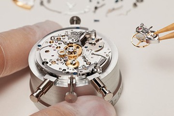 厦门欧米茄手表表盘磨损