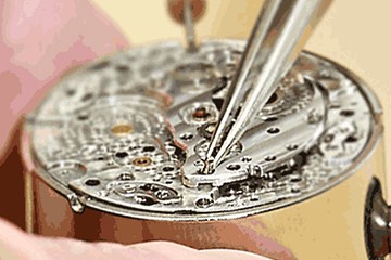 厦门欧米茄起雾了维修