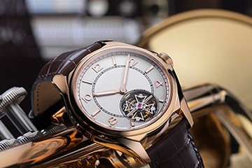 厦门欧米茄手表进水了维修