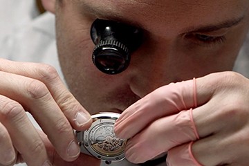 厦门欧米茄表冠掉了进水维修